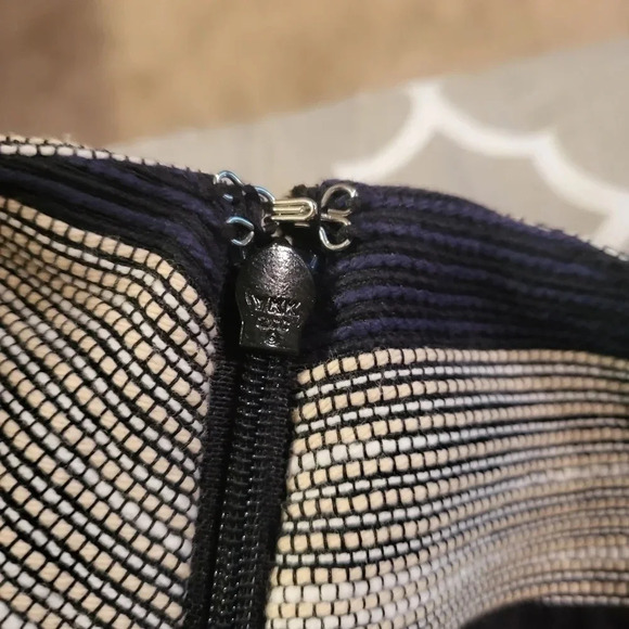 LOFT Ann Taylor Skirt Blue Silver Stripe Size 6 - Picture 4 of 10